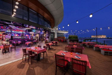 Ladies’ Night in Dubai on Tuesdays at ELLA’S EATERY