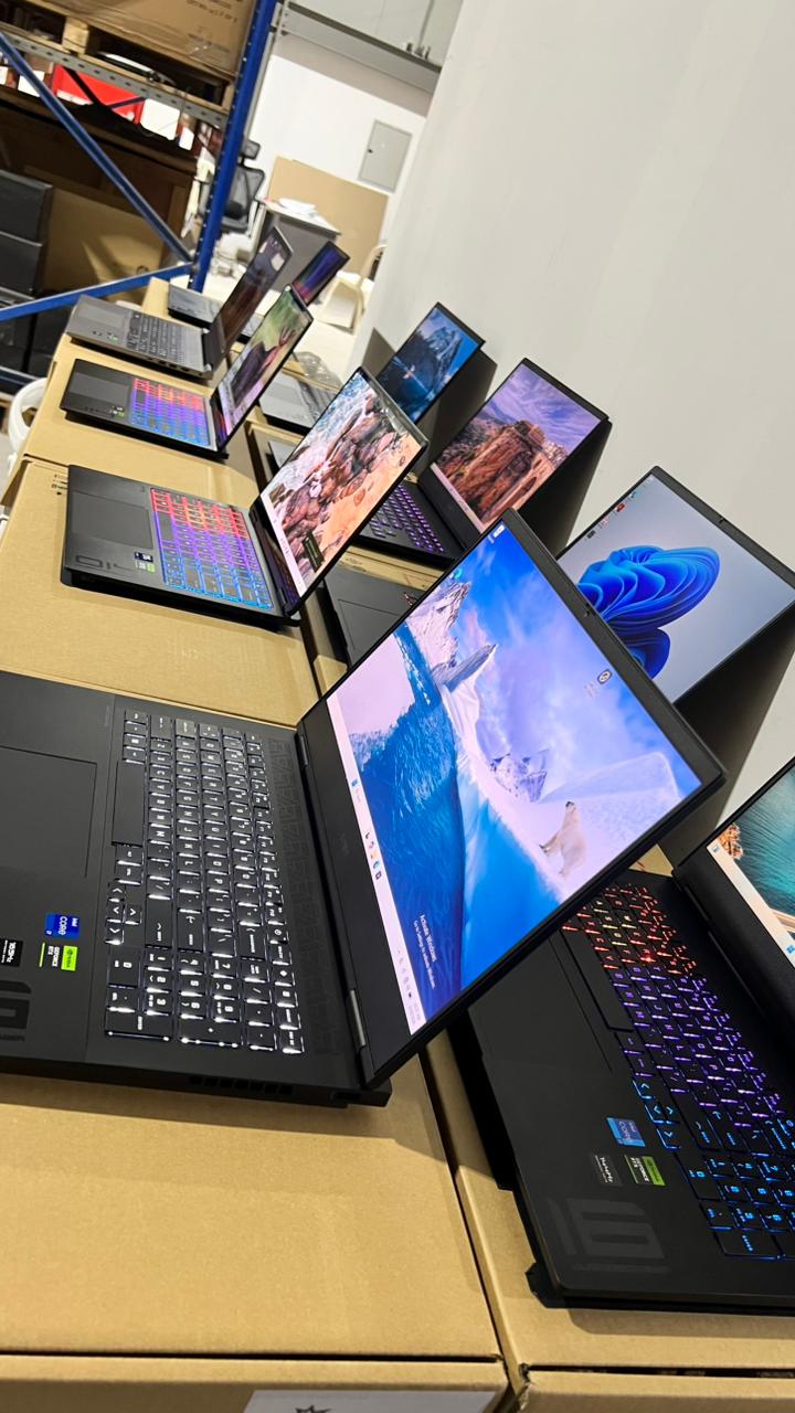 Wholesale Laptops in Sharjah Warehouse
