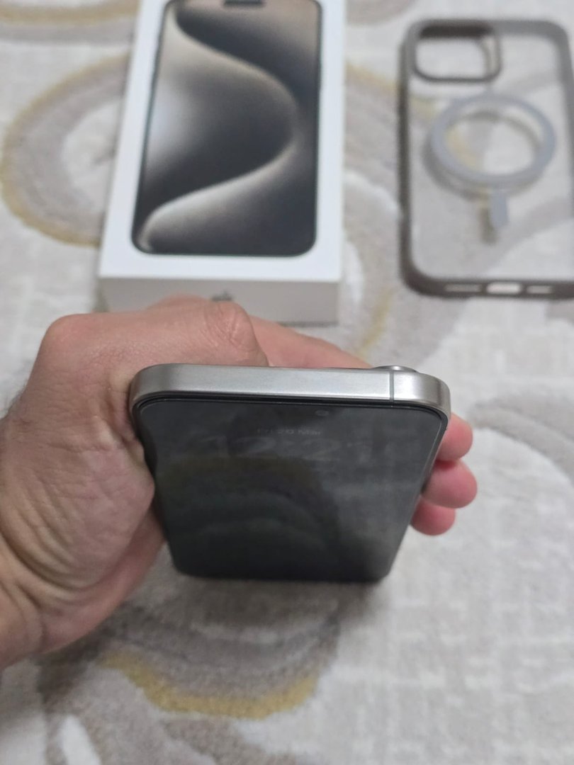 I phone 15promax — 6