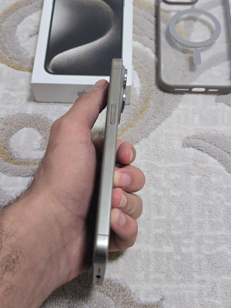 I phone 15promax — 7