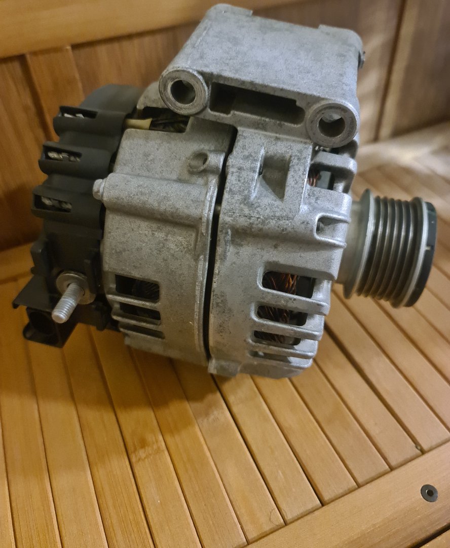 دینام مرسدس بنز GLS — 3