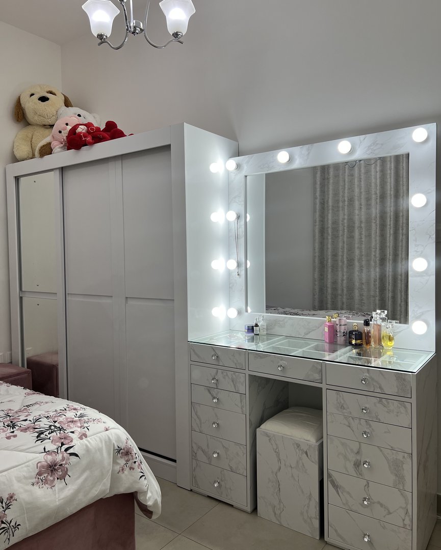 Bed, Wardrobe, Dressing Table — 4