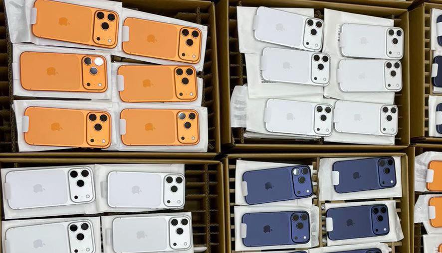 Wholesale Sale of Used Mobile Phones