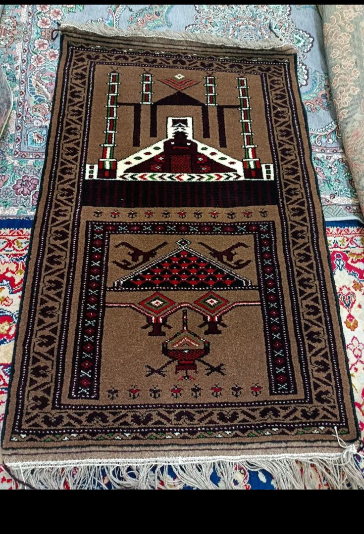 سجادة صلاة تركمانية مصنوعة يدويًا — 4
