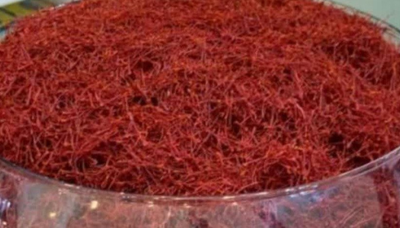 زعفران، زرشك، هيل