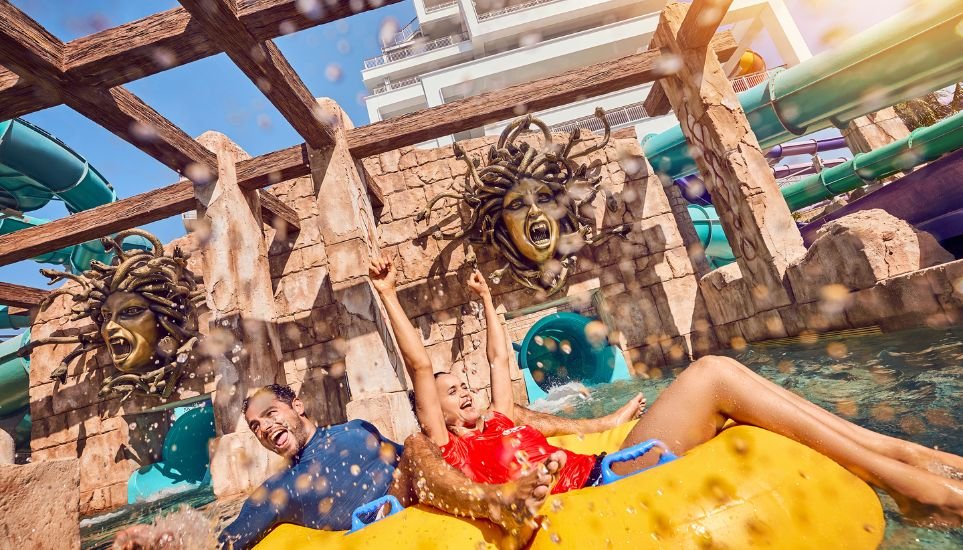 آتلانتیس آکواتاونچر (Atlantis Aquaventure) – بزرگترین پارک آبی خاورمیانه
