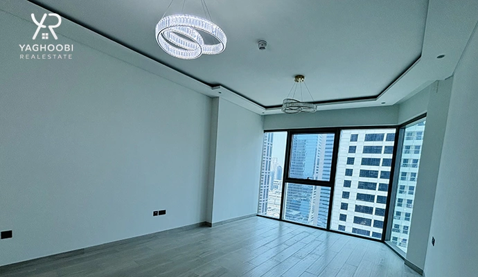 Ready-to-Move Studio with Lake View in JLT — 4