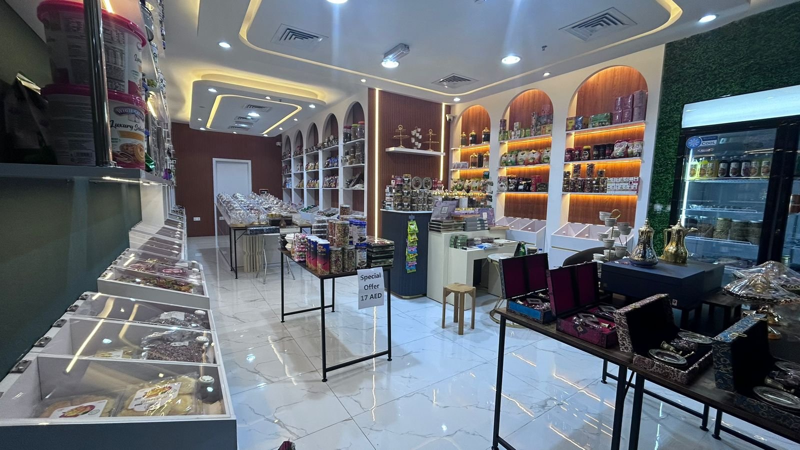 فروش مغازه با تمامی امکانات — 4