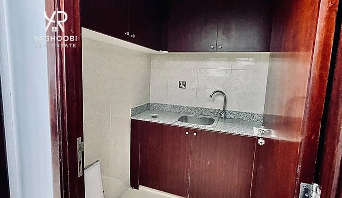 Fully Furnished and Renovated Office with View of the Square — 4