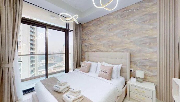 Luxurious Two-Bedroom Apartment in Business Bay, Dubai — 3