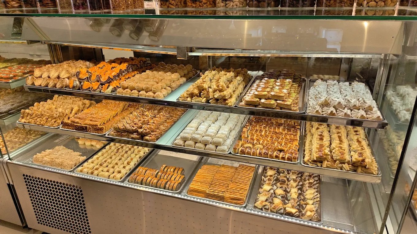 Afrina Sweets Jumeirah - 4
