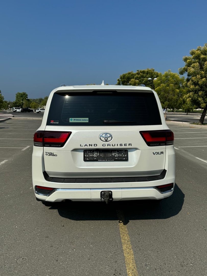 Toyota land cruiser