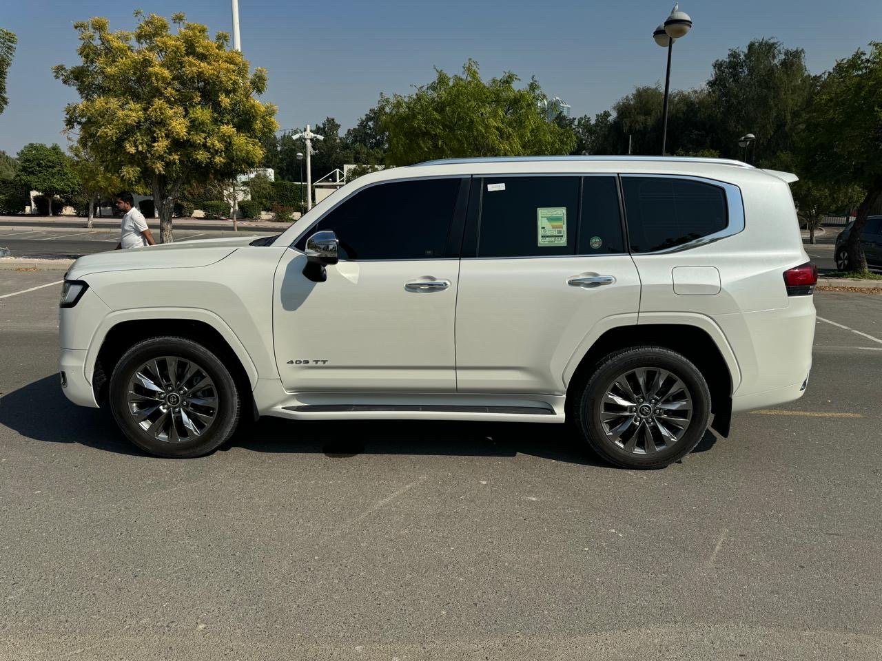 Toyota land cruiser — 7