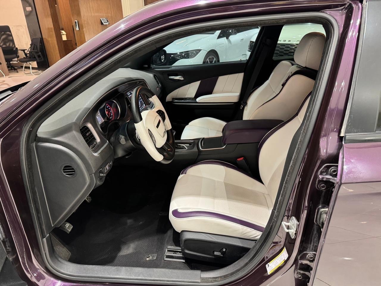 Doge SRT — 8