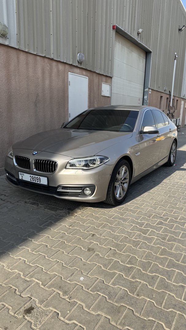 bmw528i