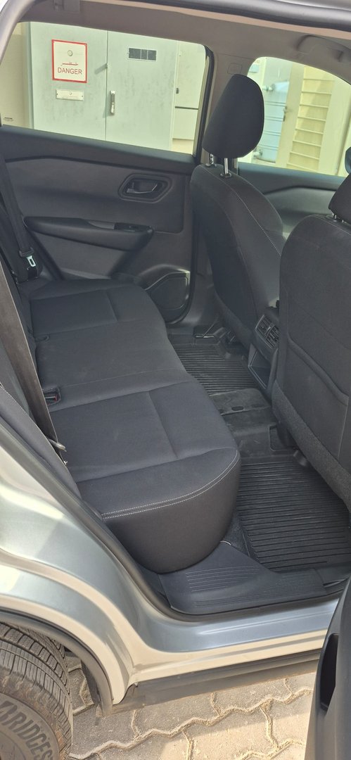 Nissan Rogue — 7