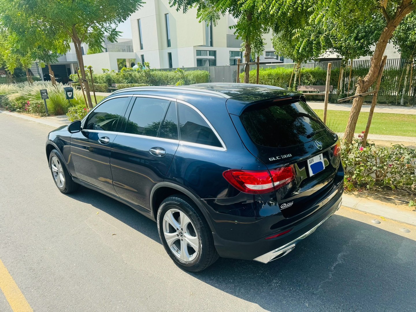 مرسدس بنز / GLC300 4Matic / مشخصات کامل آمریکا