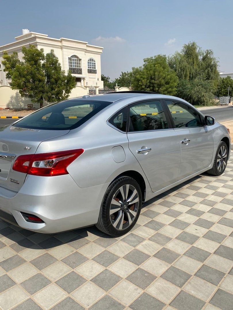 Nissan Sentra مدل 2019 فول آپشن 23000 درهم