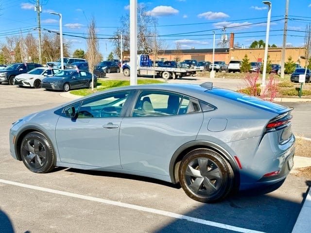 TOYOTA PRIUS 2025 — 2