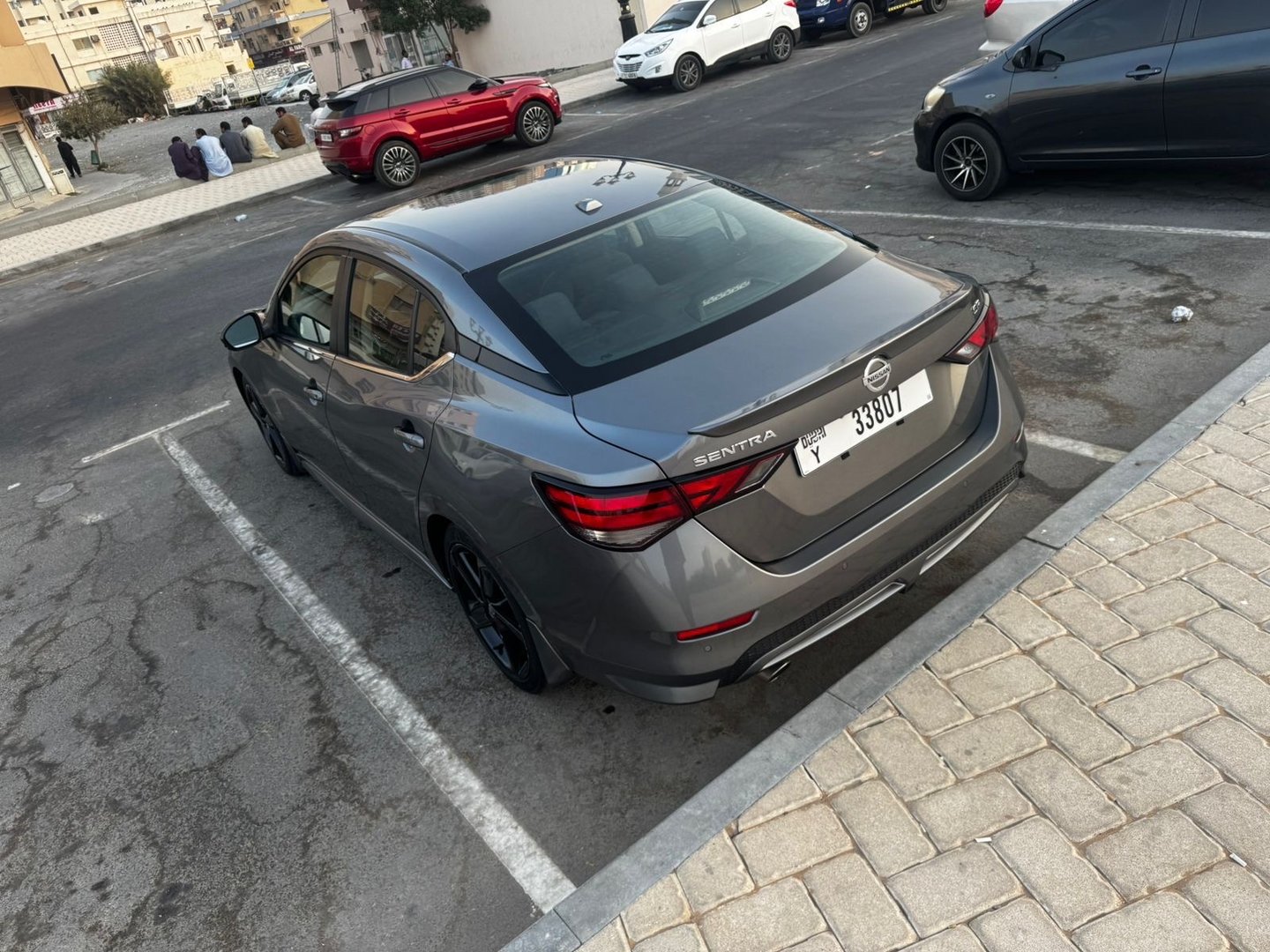 Nissan Sentra 2022 SR-low KM — 3