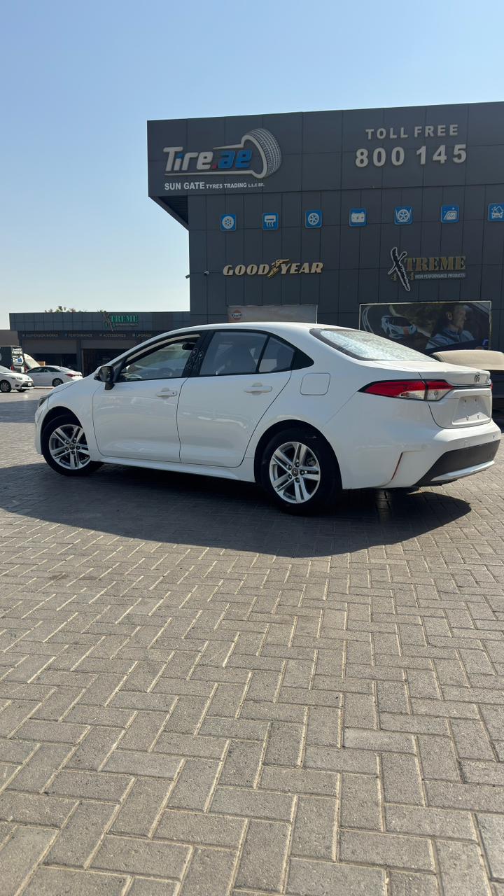 Toyota Corolla 2022 — 4