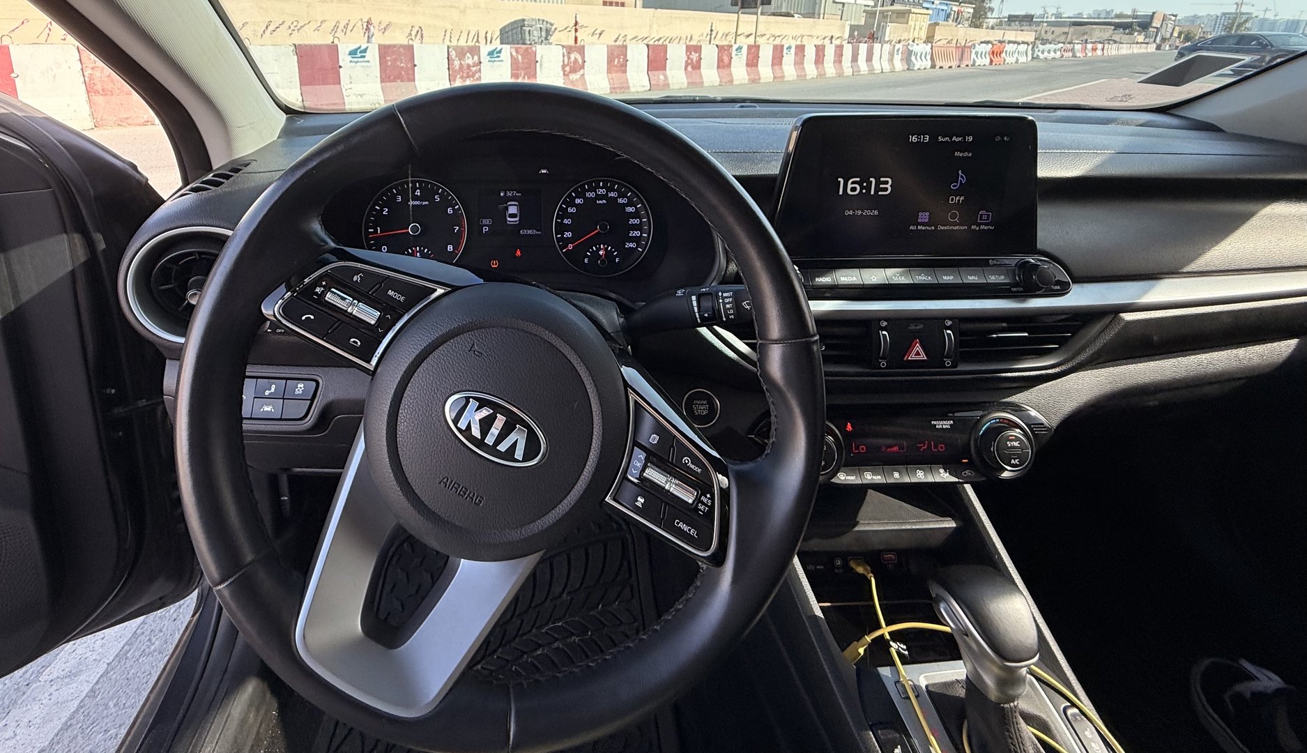 Kia K3 2021 فول آپشن | استارت دکمهای | کروز کنترل هوشمند | هشدار نقطه کور | بین خطوط