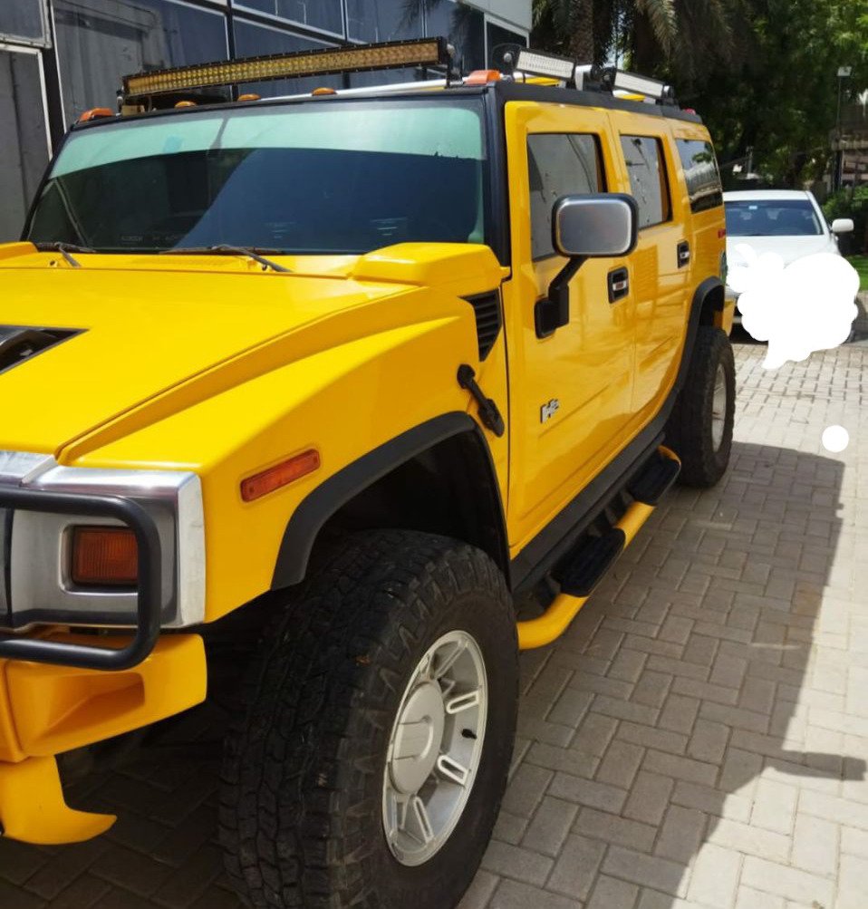 HUMMER H2