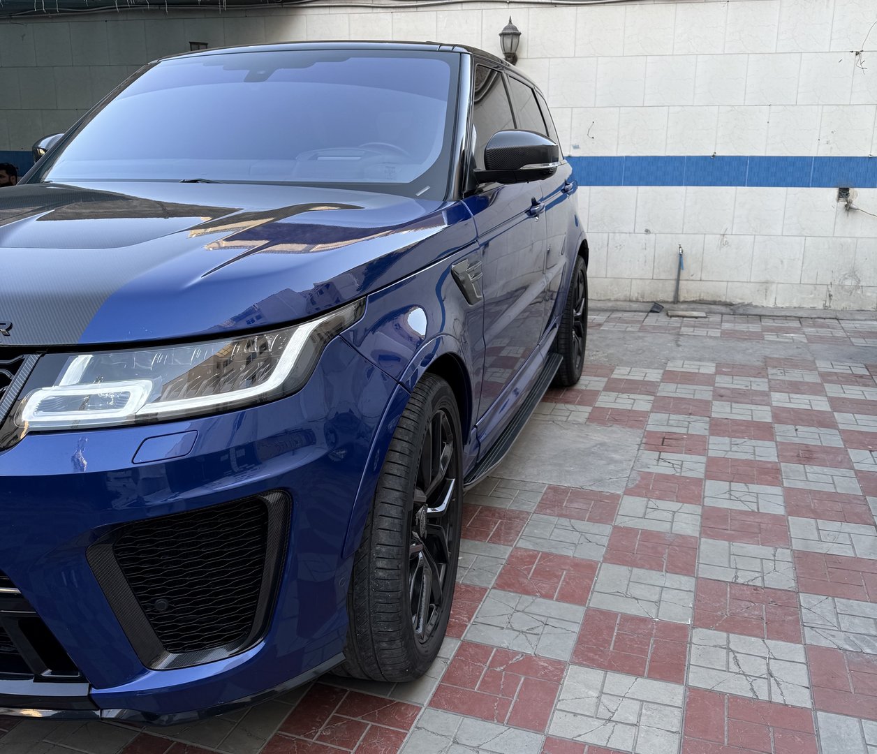 Range Rover Sport SVR GCC