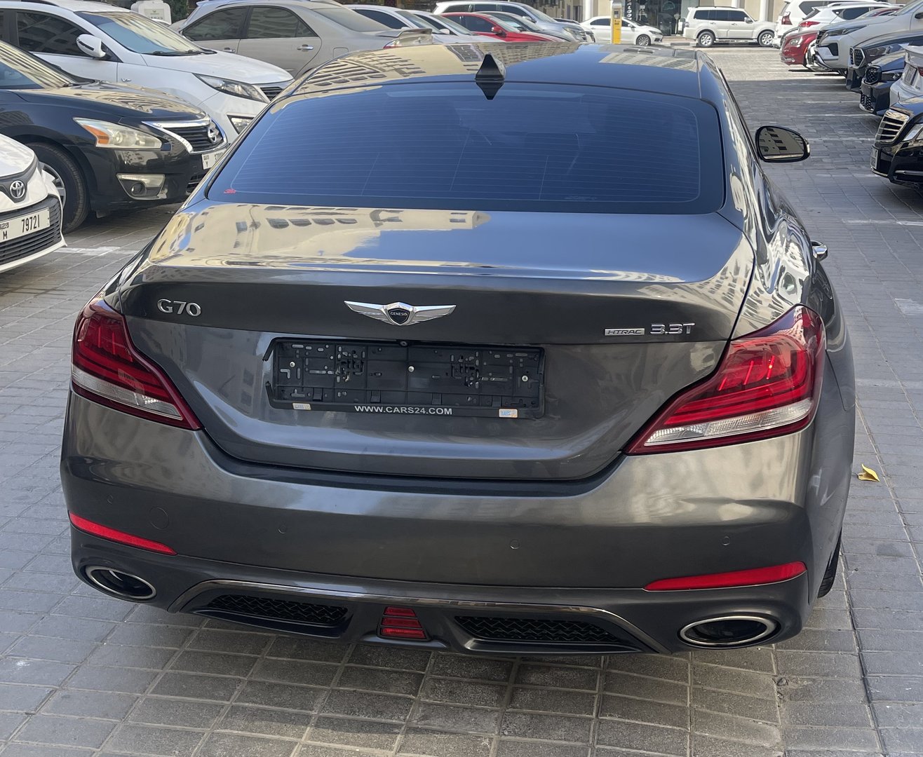 جنسيس رويال جي 70 2018 خليجي 3.3T بدون رنگ بدون تصادف