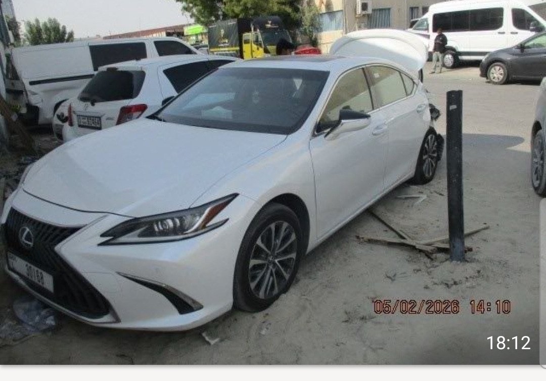 lexus ES300h 2023