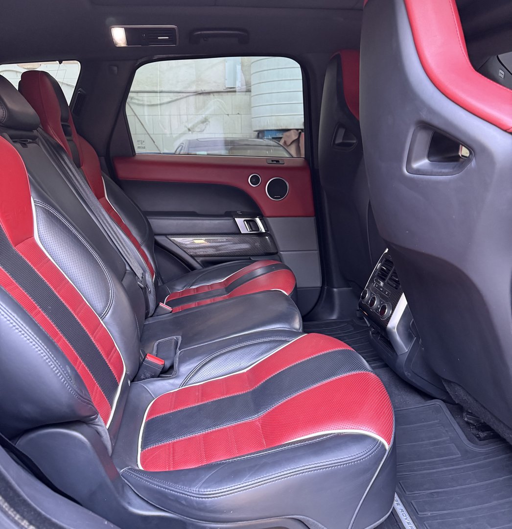 Range Rover SVR GCC — 5