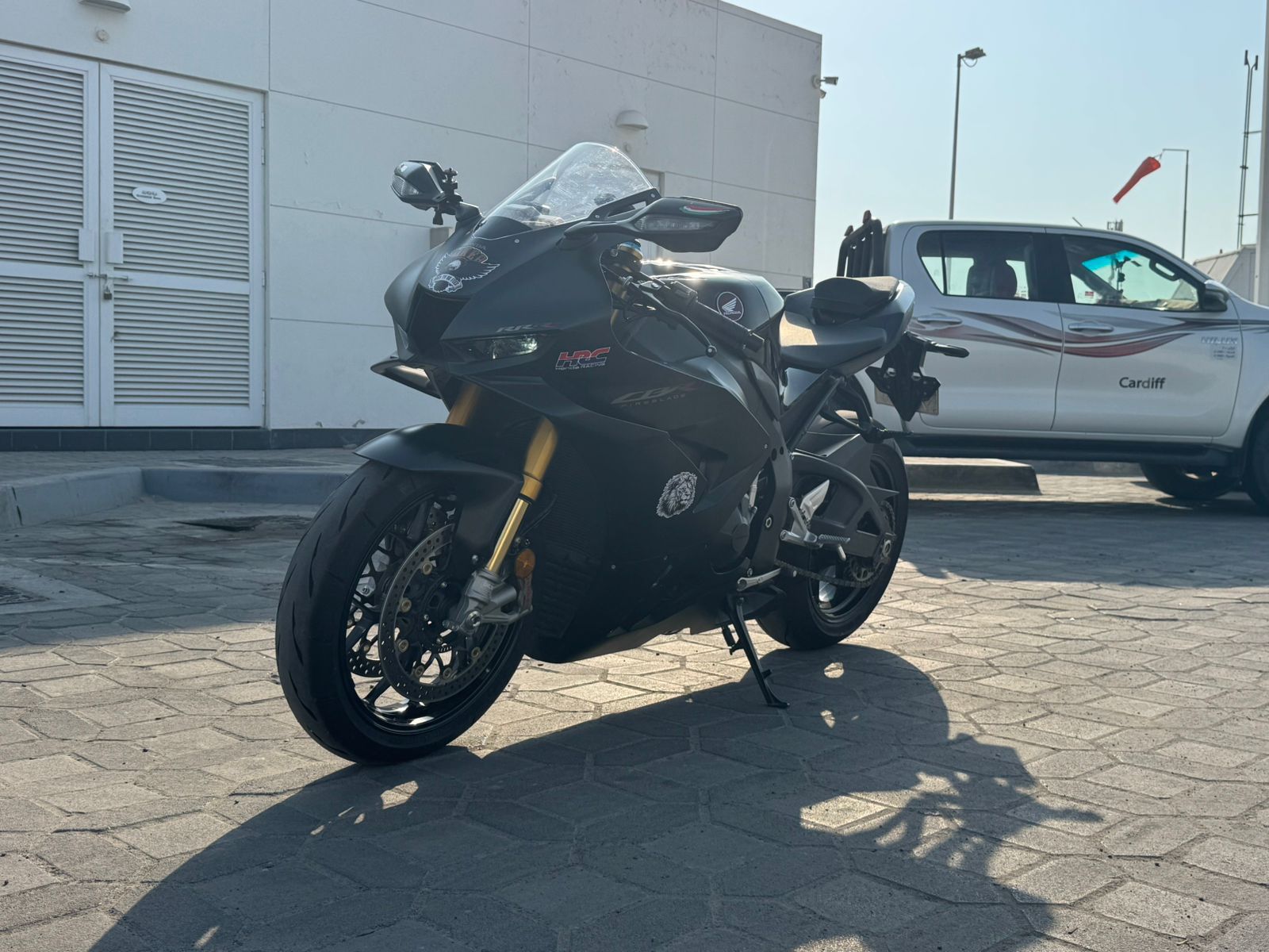 HONDA CBR1000RRR-SP 2025 — 4
