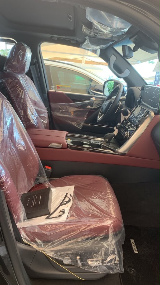 Lexus LX700 hybrid Auto park GCC 2026 0km