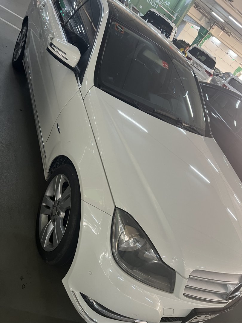 C200 Mercedes-Benz — 5