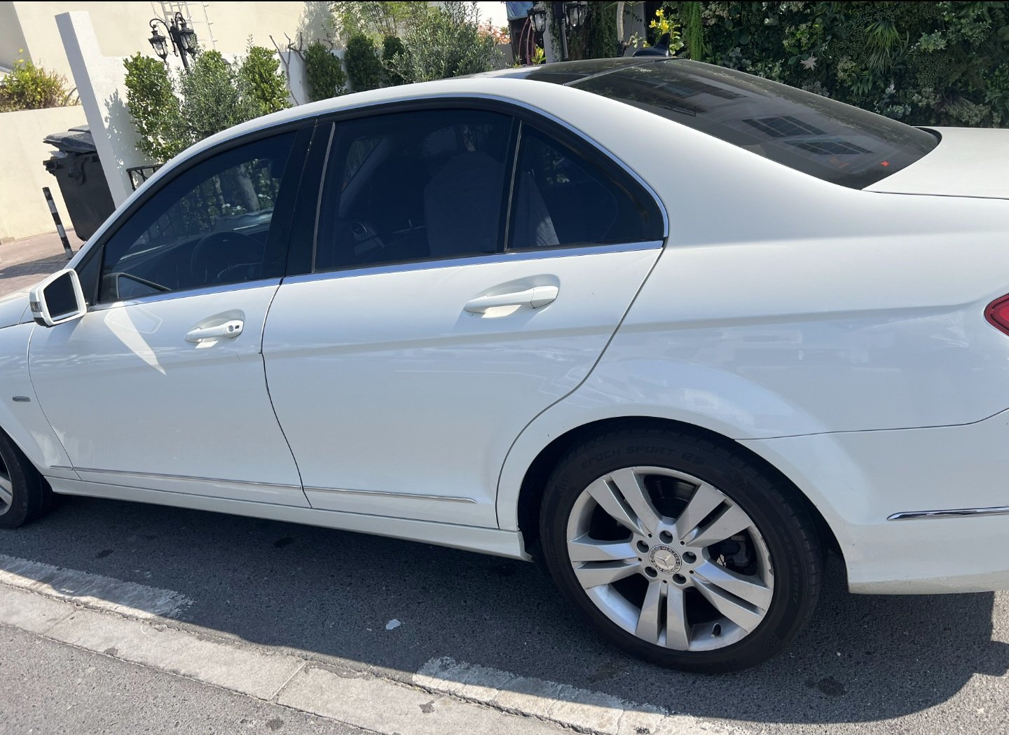 C200 Mercedes-Benz