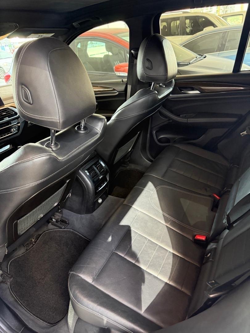 BMW X3 — 8