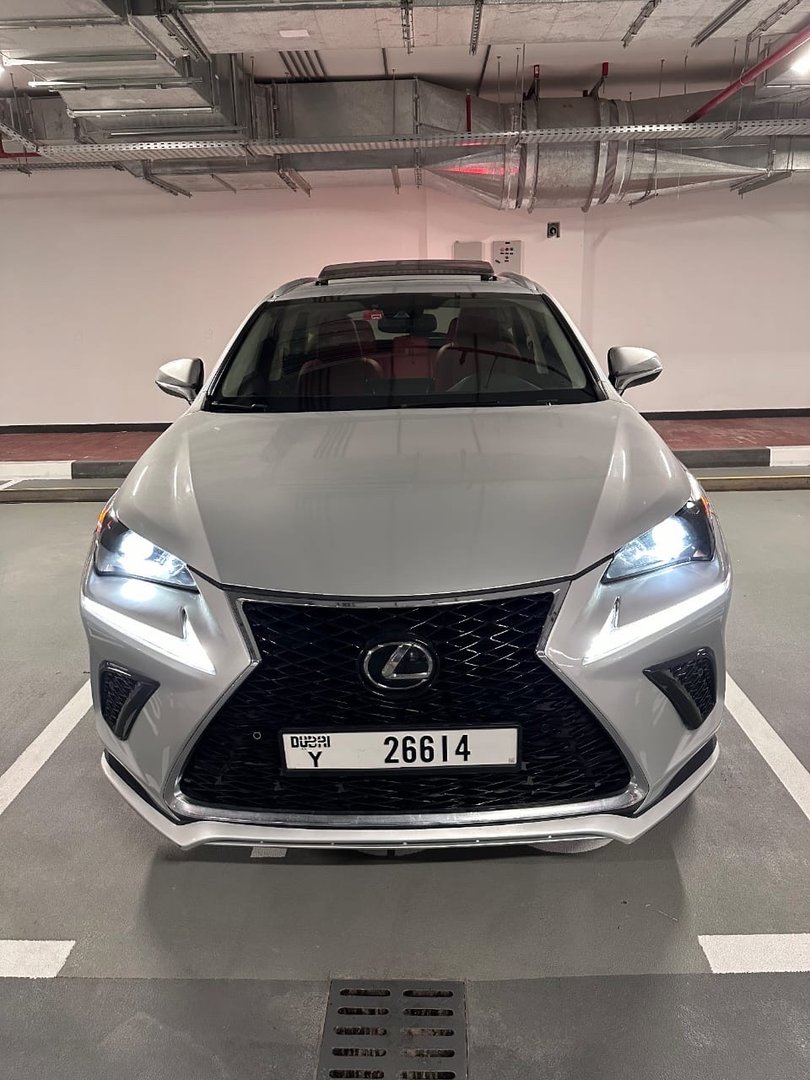 لکسوس NX300 km102 آمریکایی
