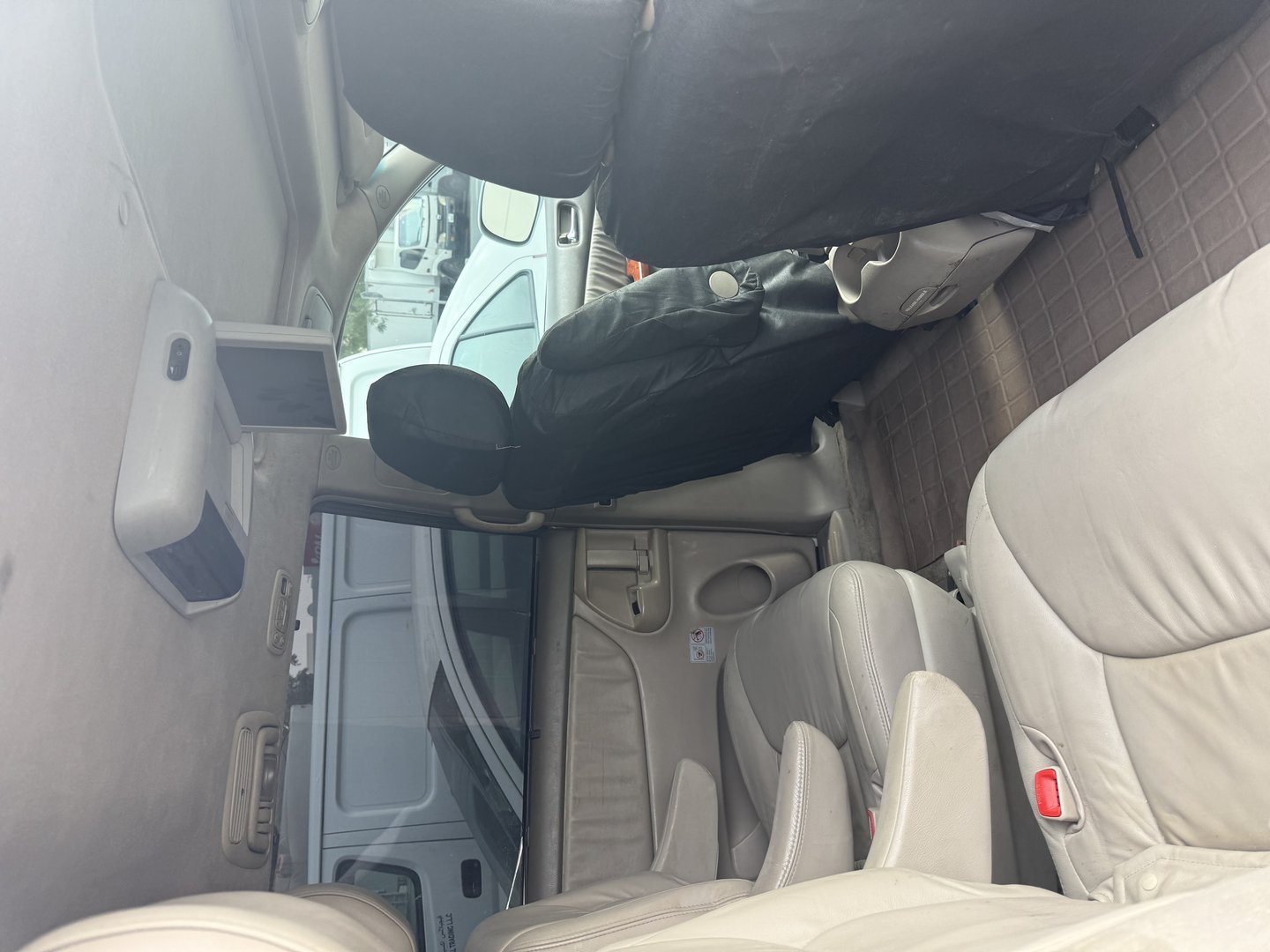 Toyota Sienna 2009 — 6