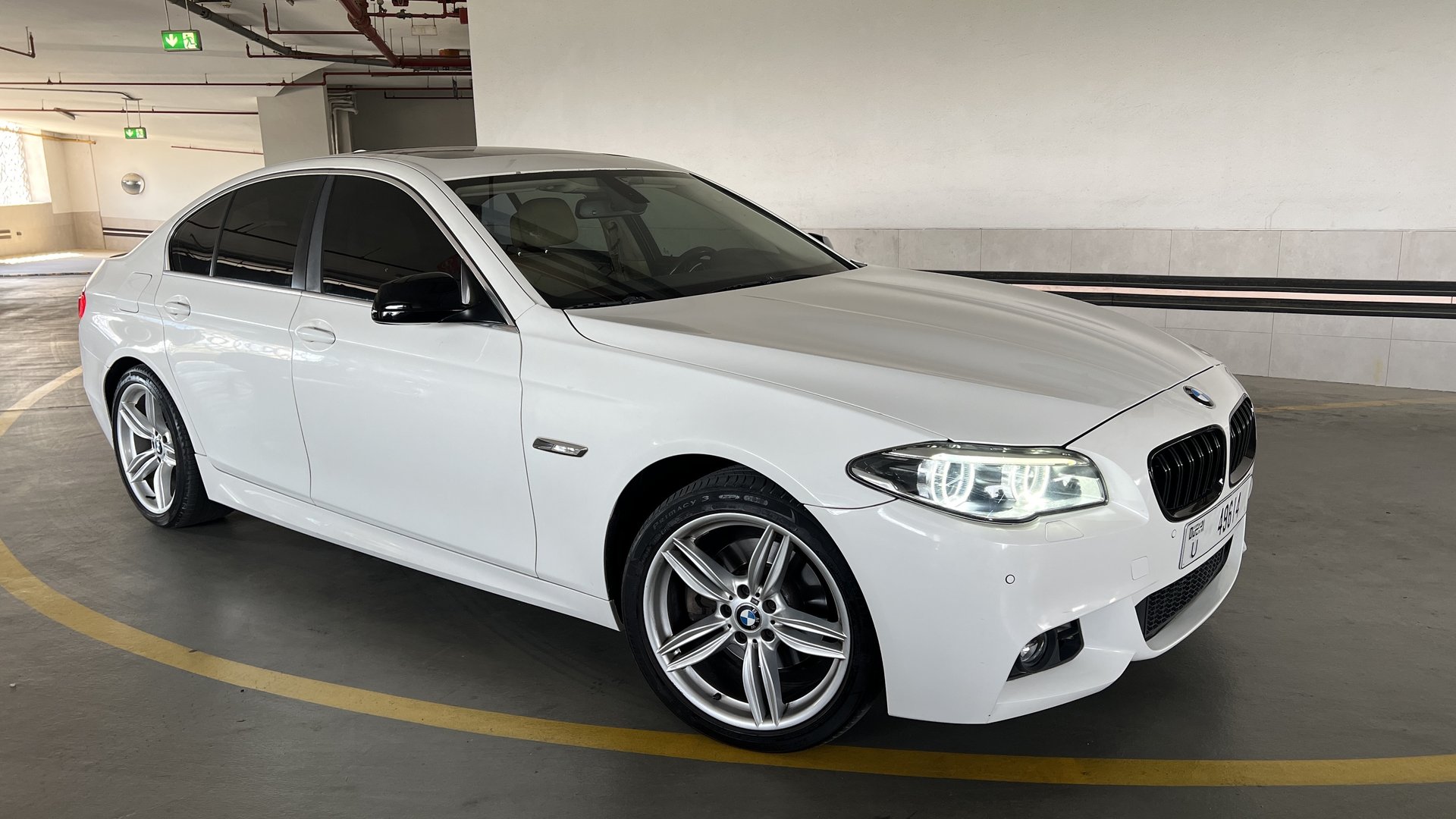 BMW 523i 2011