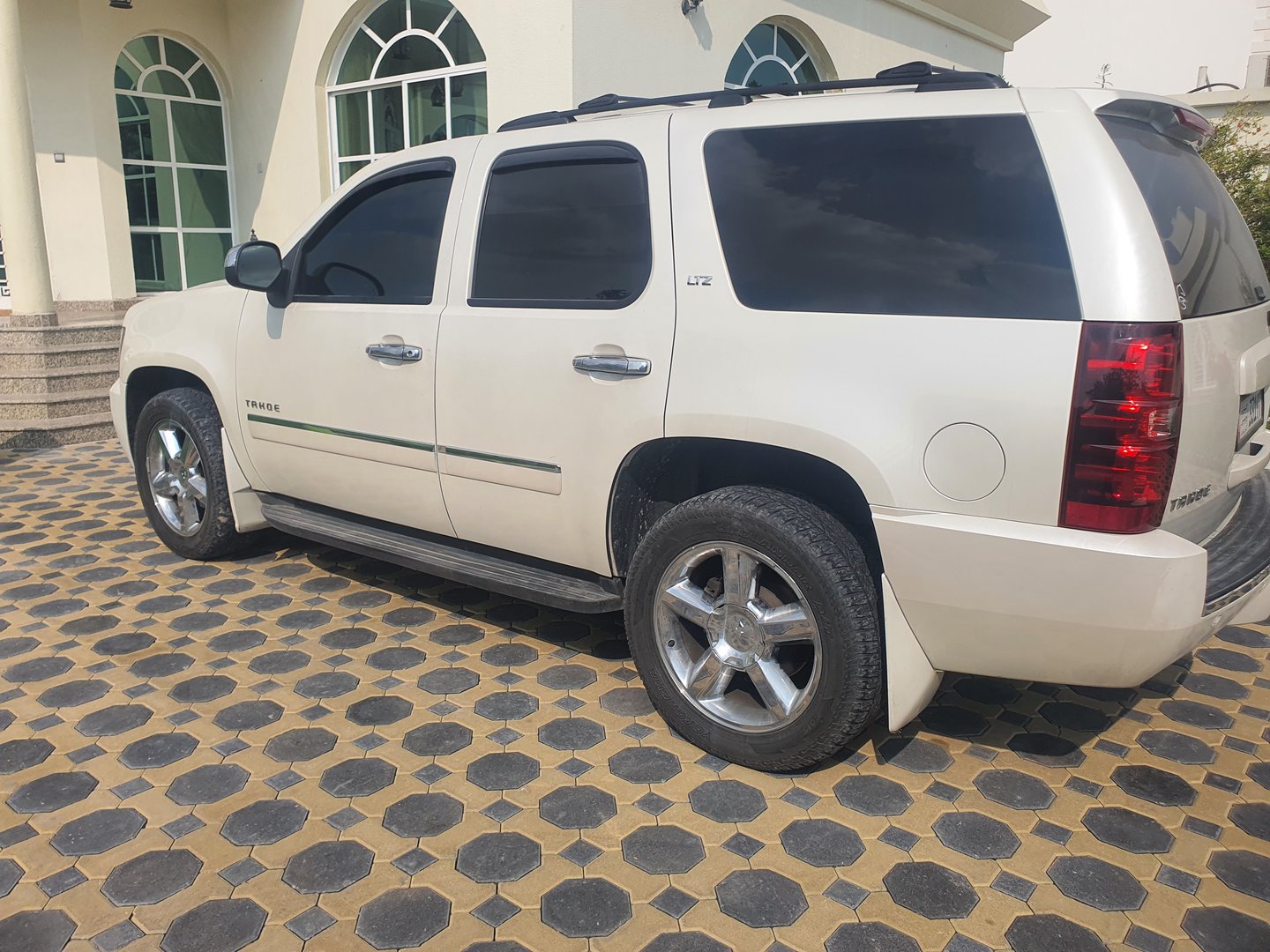 chevrolet Tahoe 2011 LTZ — 6