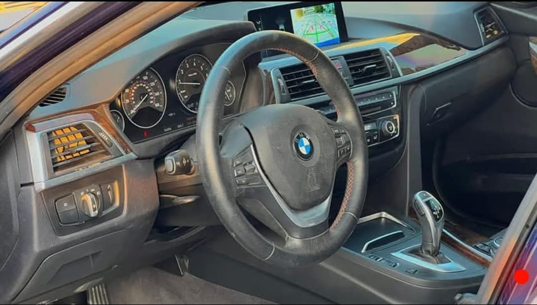 بی ام دبليو سپورت 330i — 8