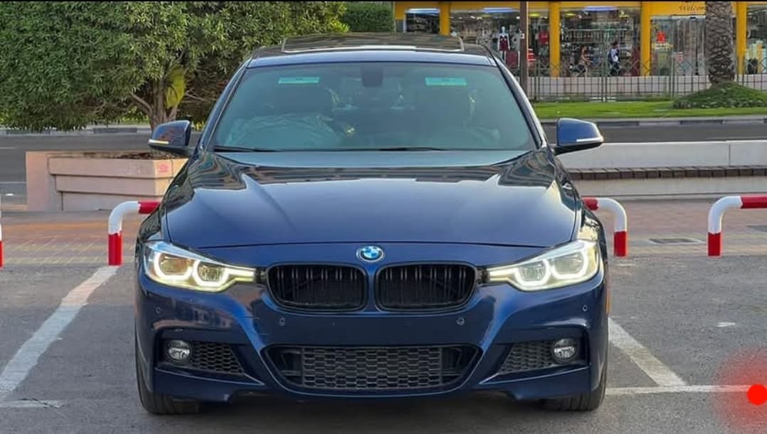 بی ام دبليو سپورت 330i