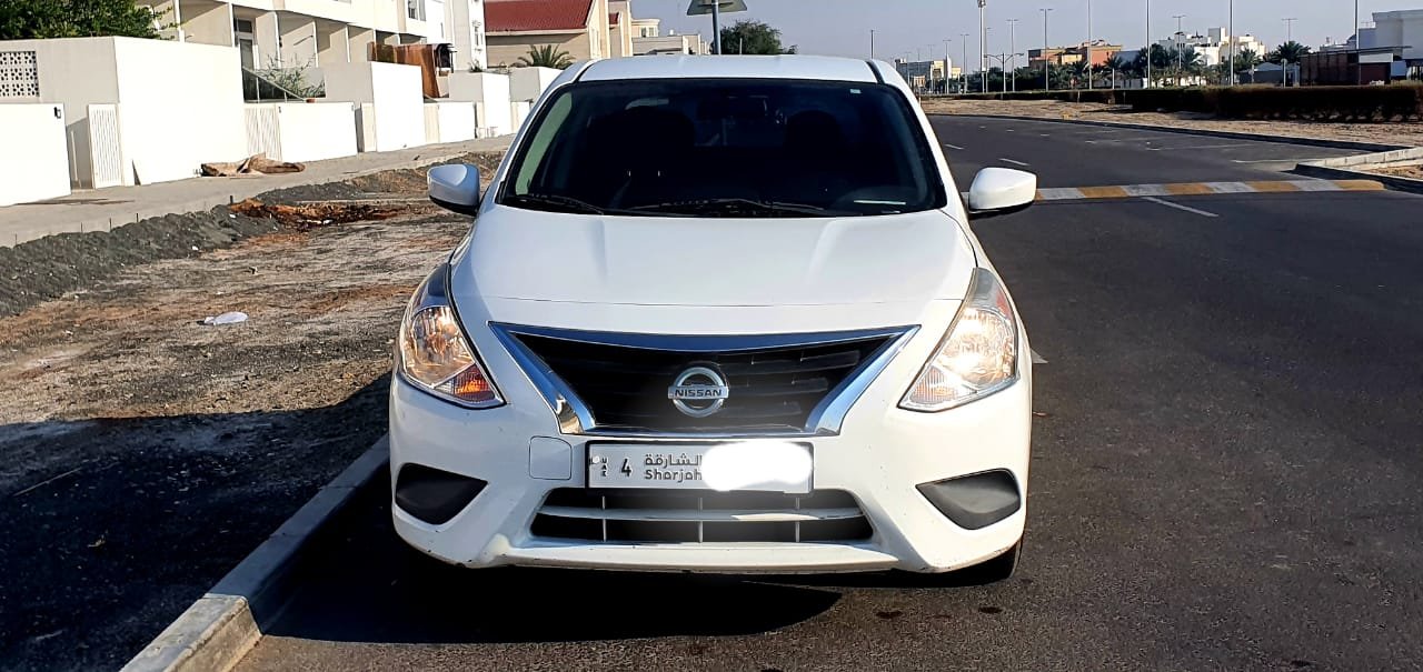 نيسان ویرسا