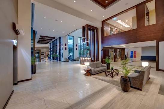 Metropolitan Hotel Dubai