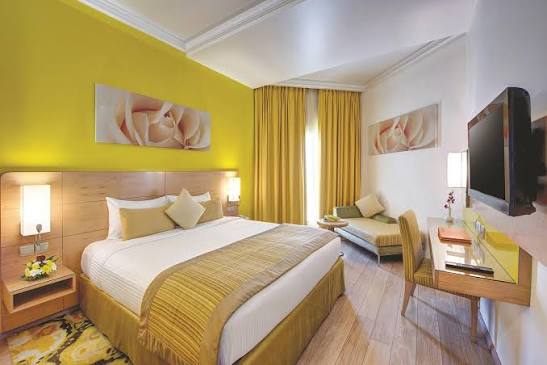 Al Khoory Executive Hotel