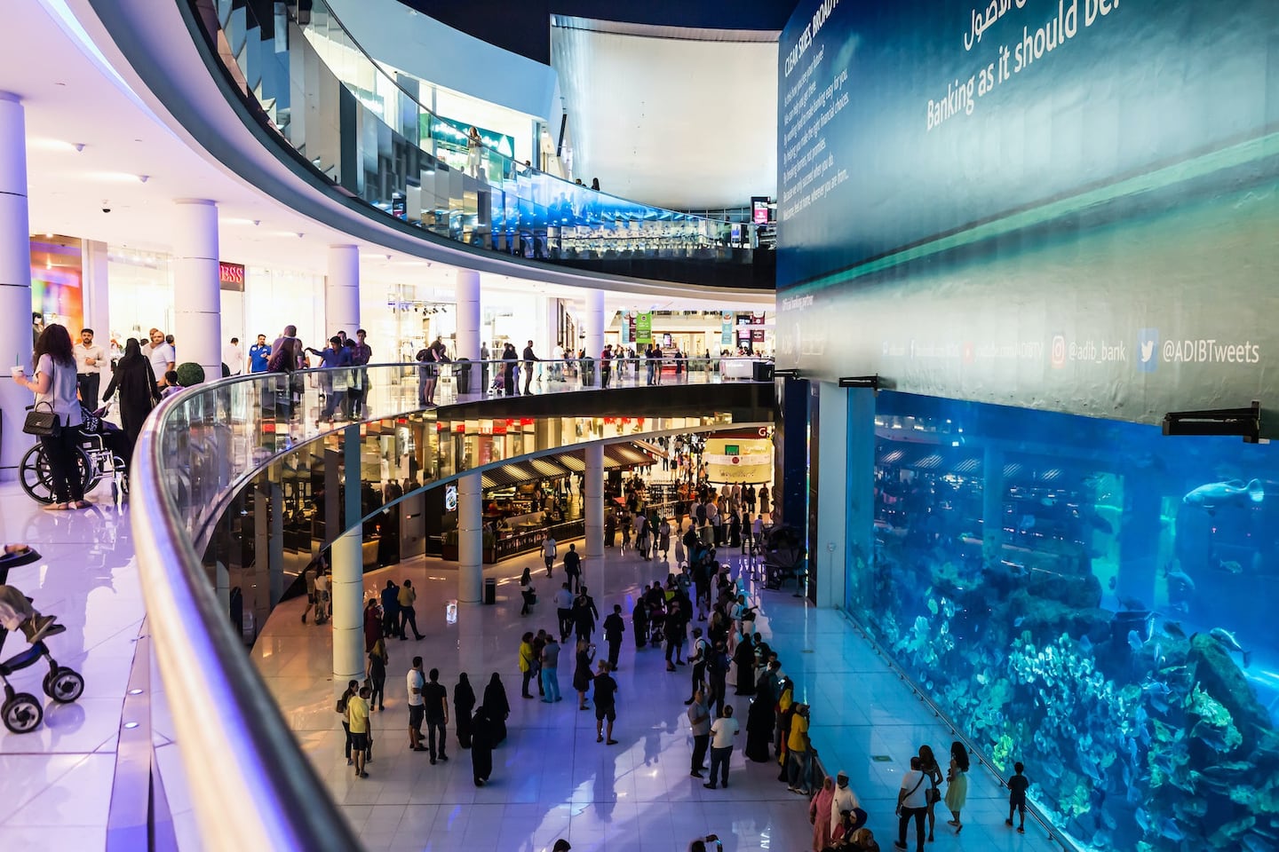 Dubai Draws an Apartment Unit Weekly Among Shopping Mall Customers