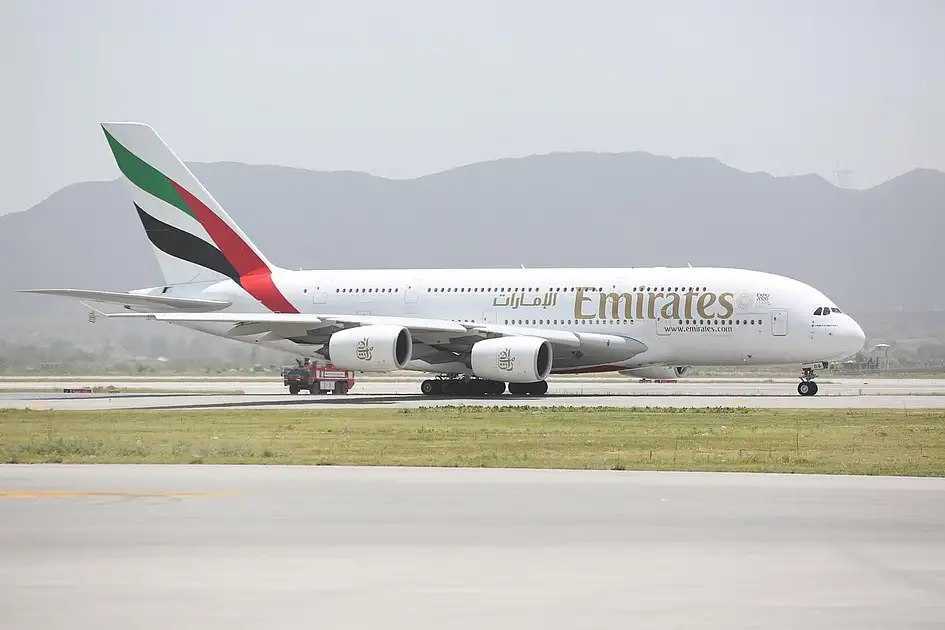 پس از گزارش ایرباس درباره ترک‌خوردگی در بال برخی A380ها؛ امارات ایرلاین بازرسی‌ها را آغاز می‌کند